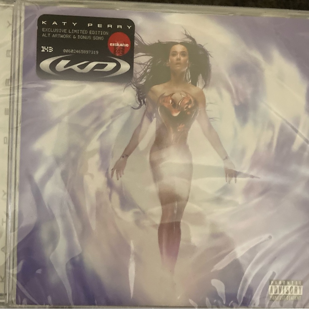 NWT Katy Perry 143 Exclusive Limited Edition CD